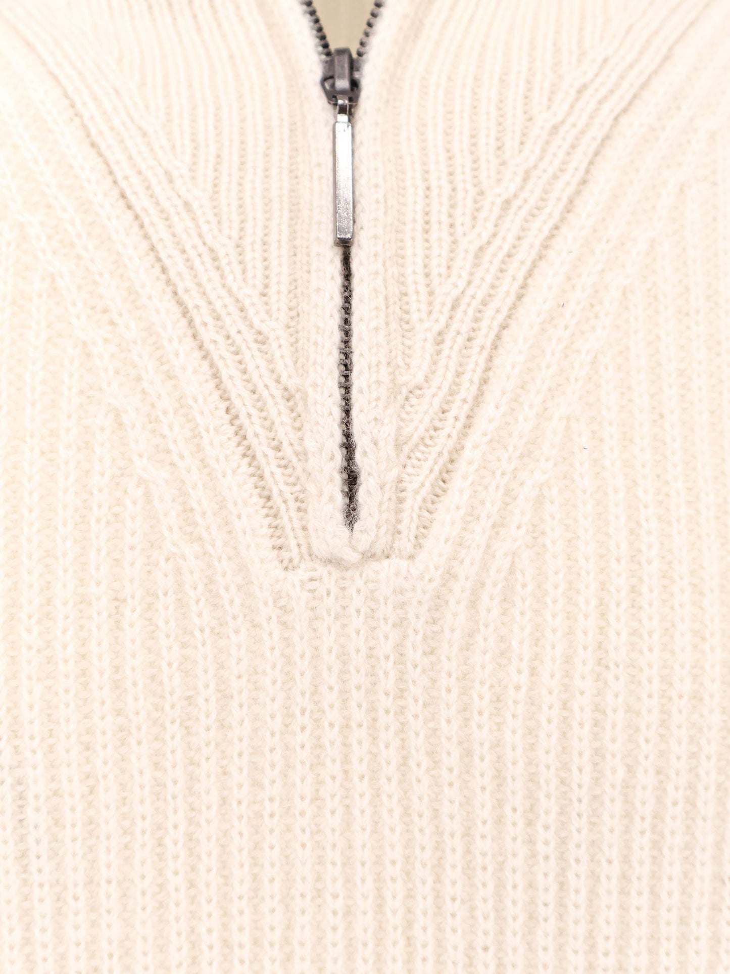 Cashmere sweater with half zip