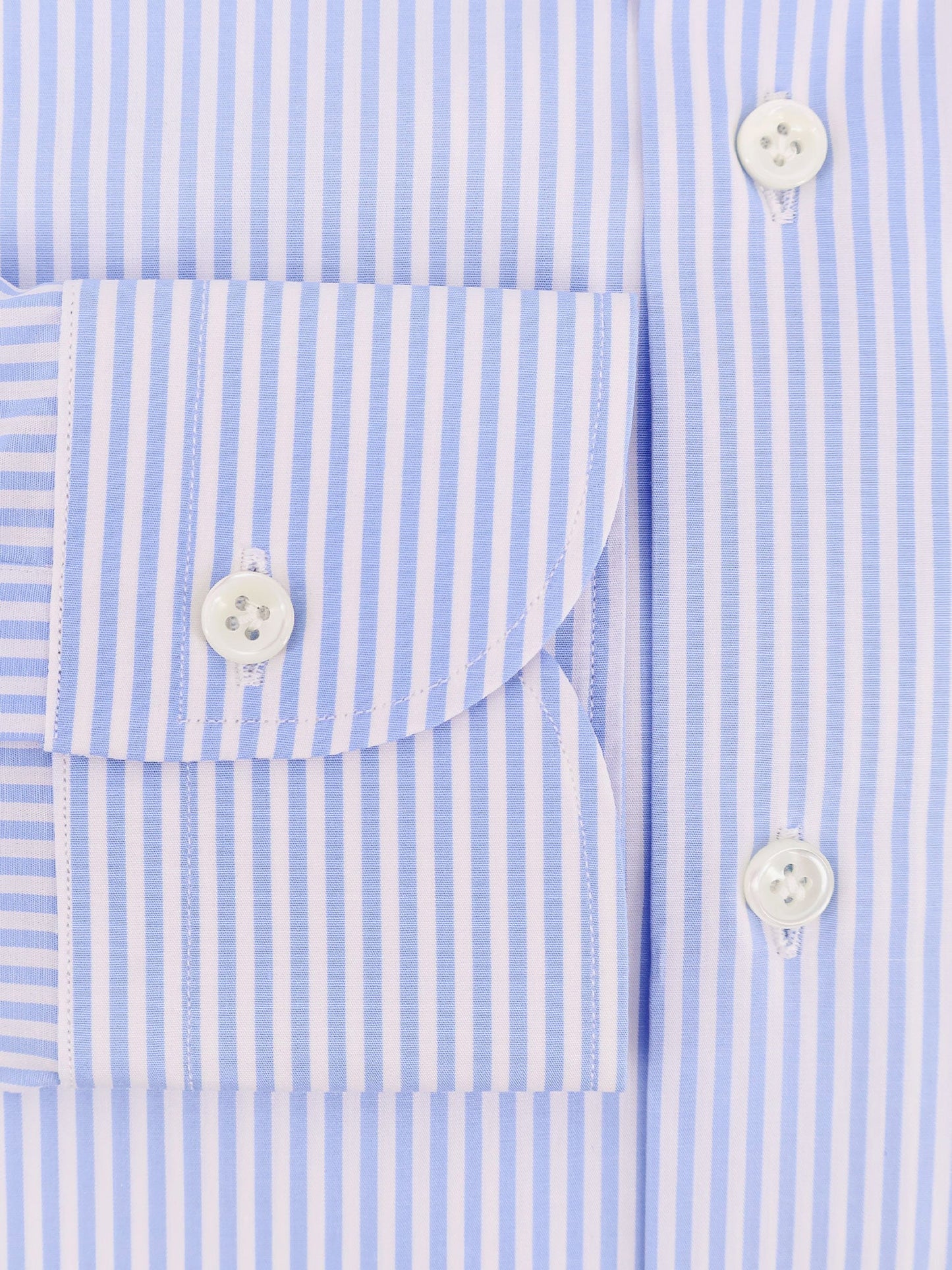 Classic cotton shirt