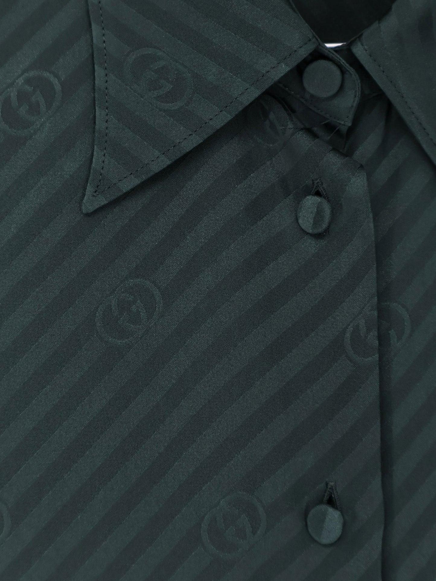 Silk shirt with diagonal motif