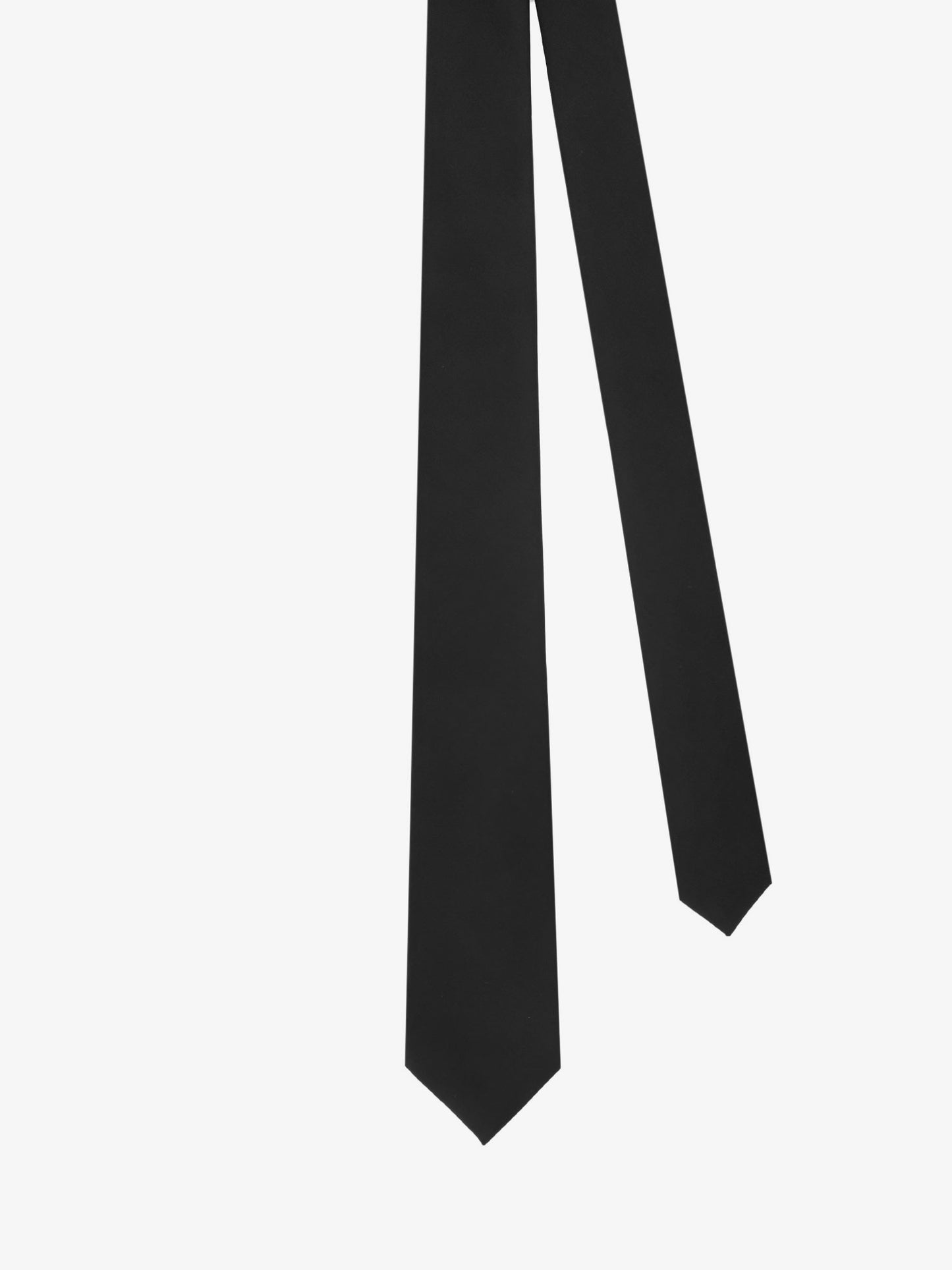 Wool tie