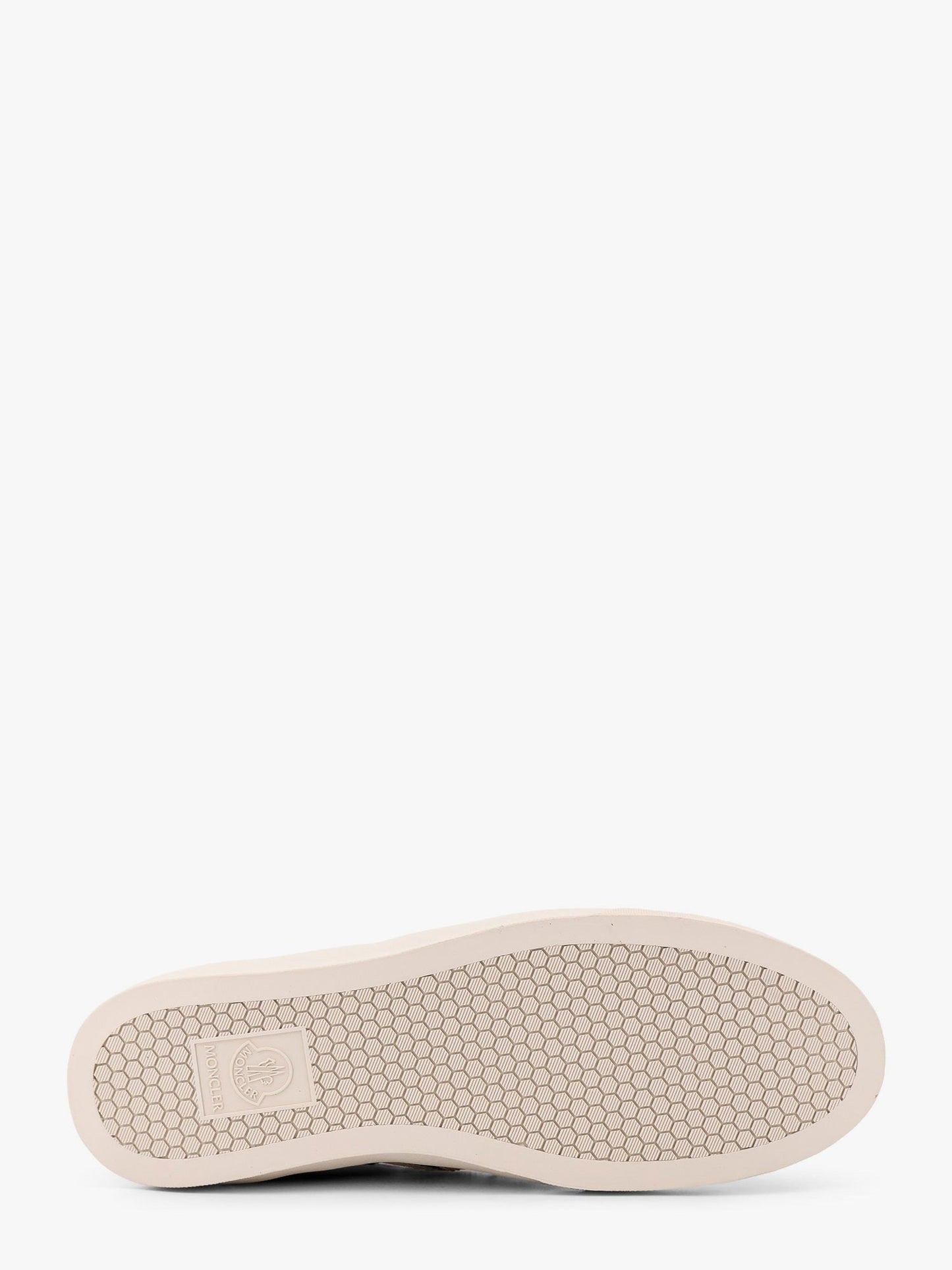 Low-top leather sneakers