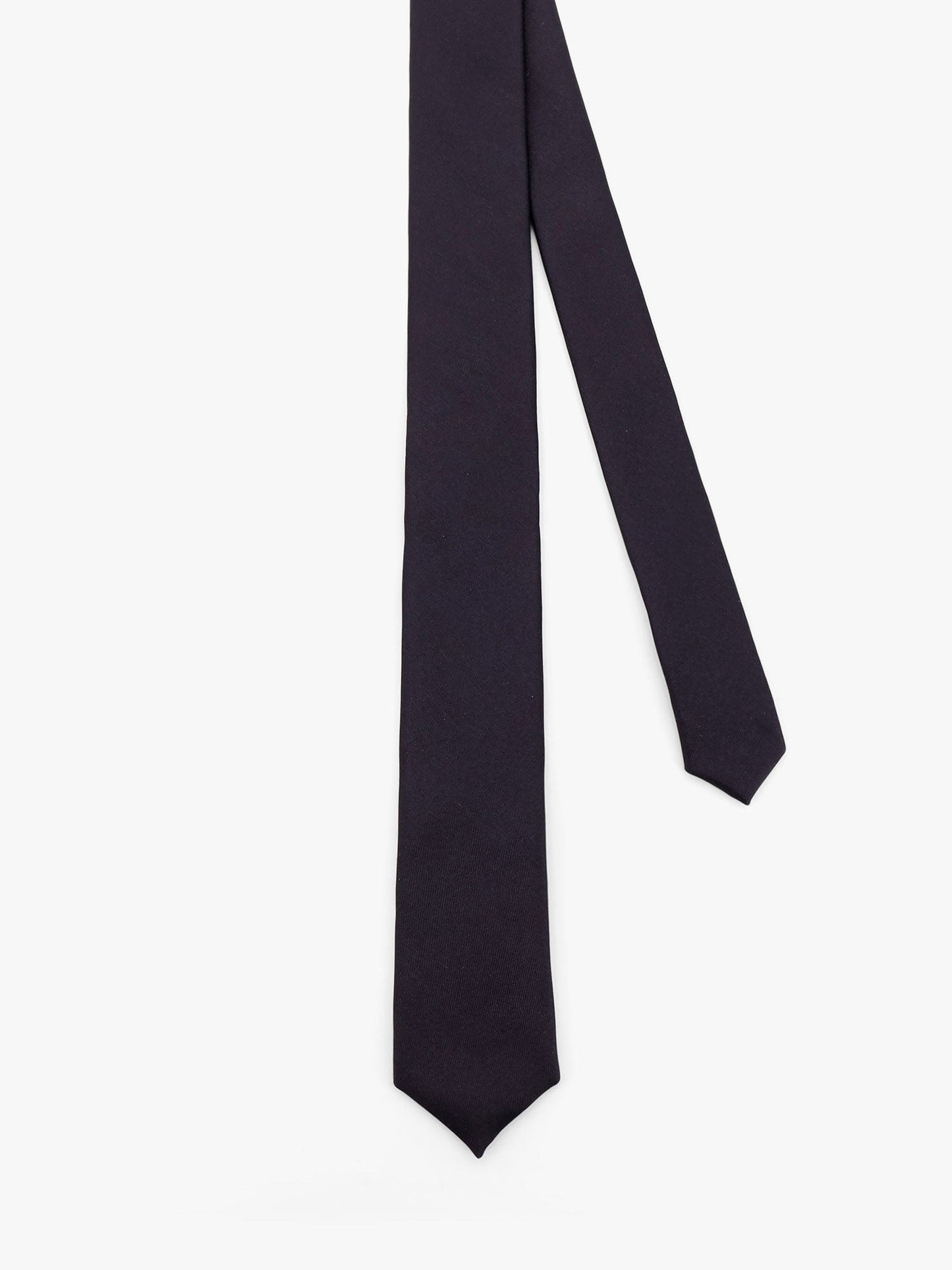 Silk tie