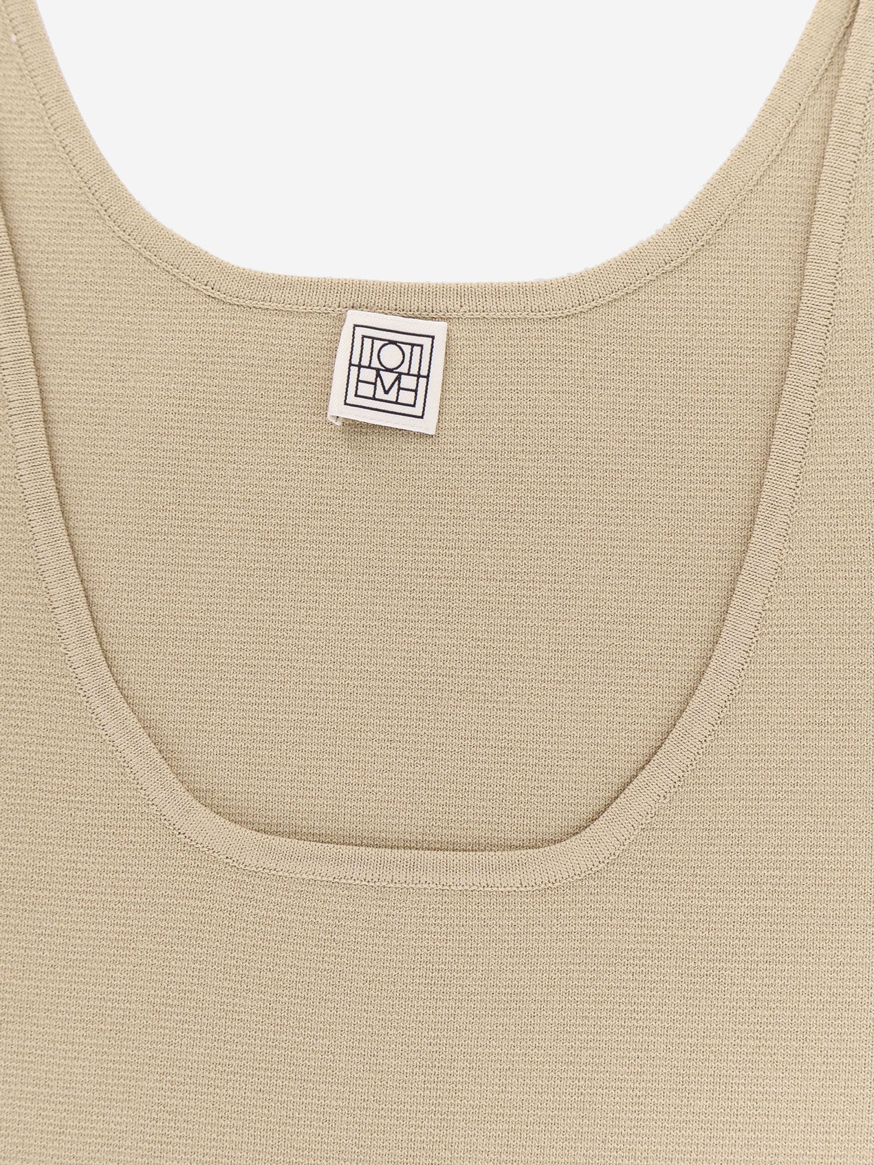 Compact knit tank bã¬viscose blend top