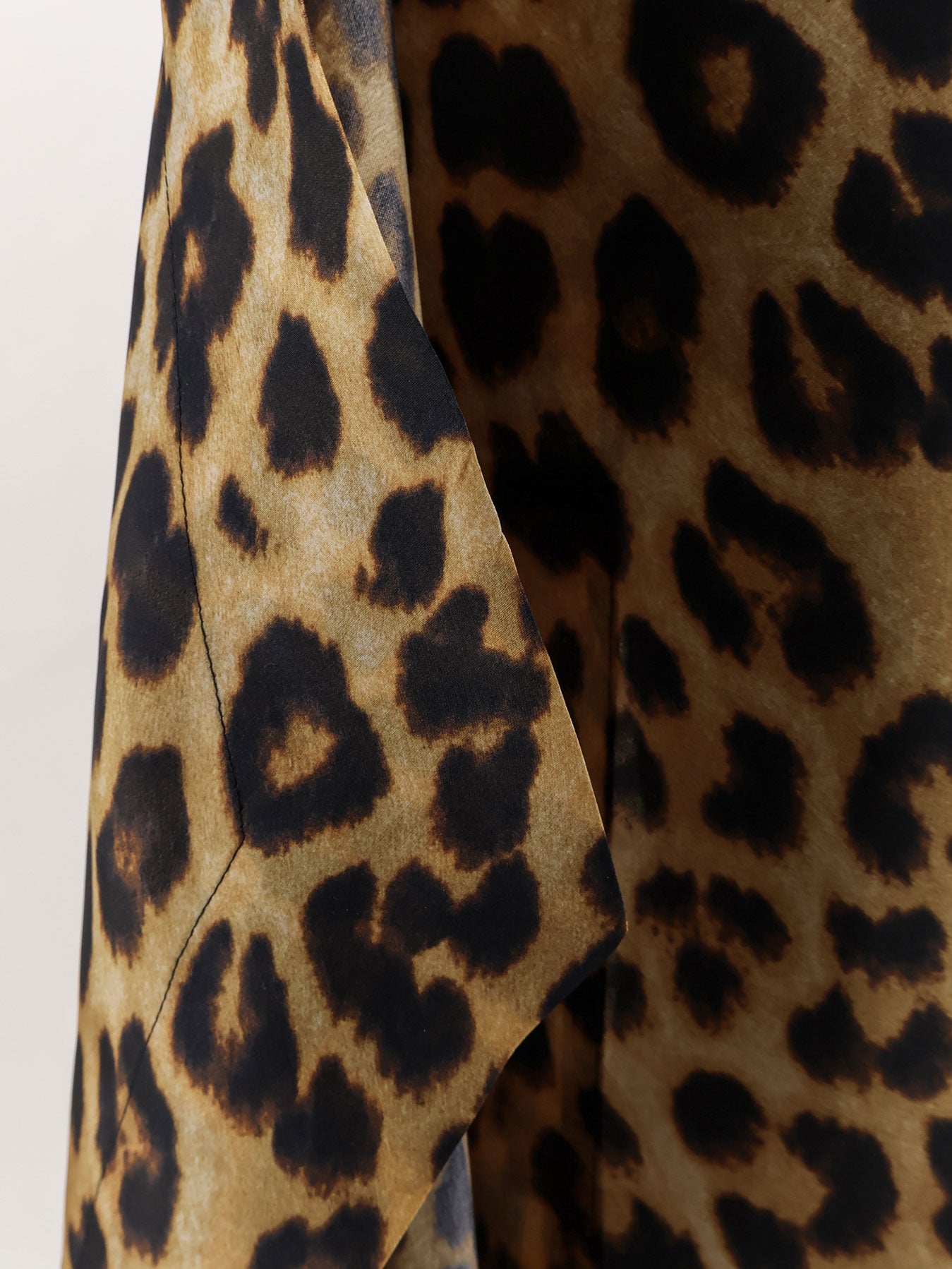 Silk skirt with animal print