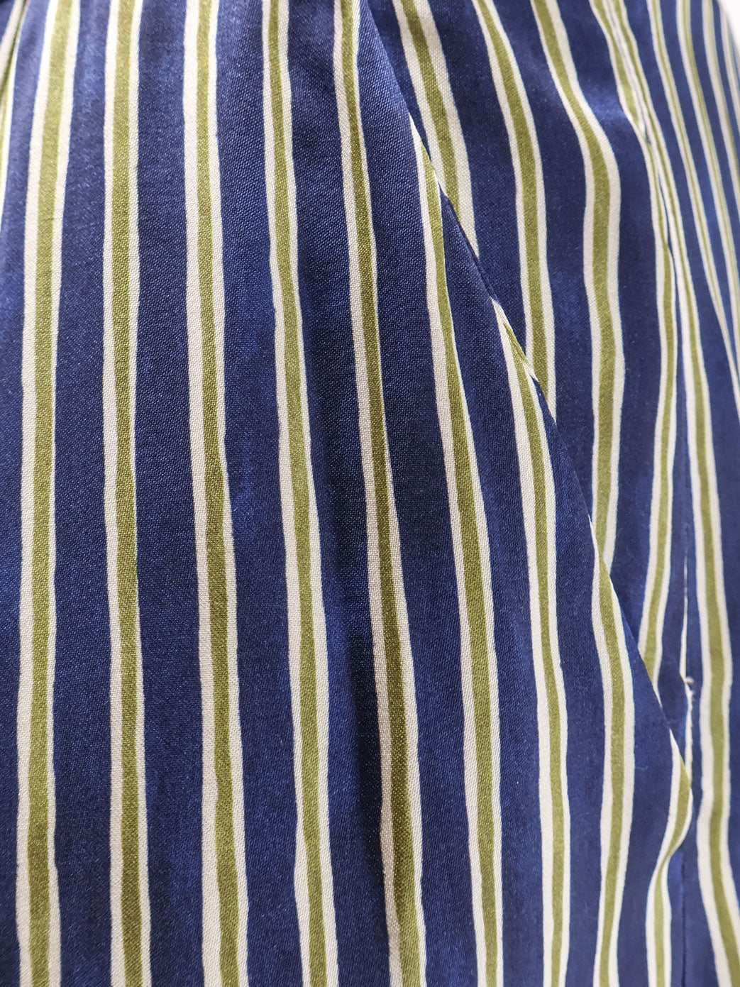 Multicolor viscose and rayon trousers