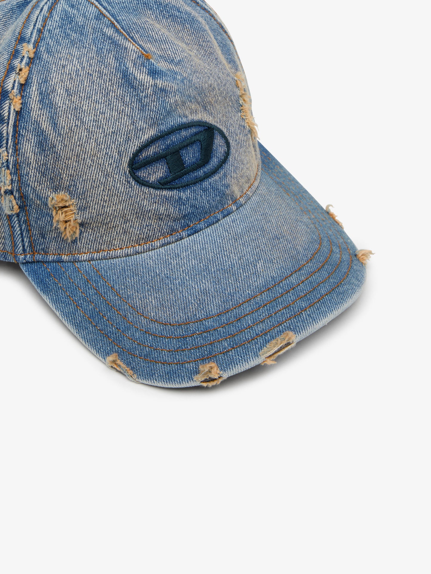 C-enic denim with used effect