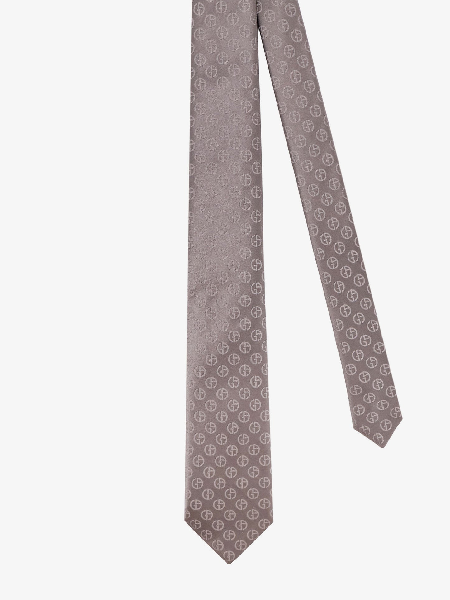 Silk tie