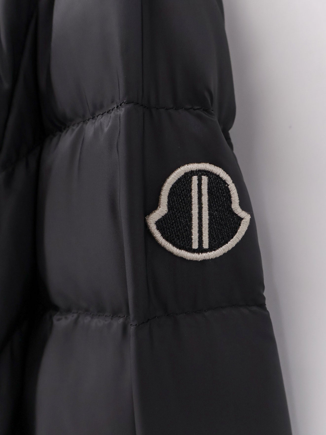 Zip Lock hooded down jacket