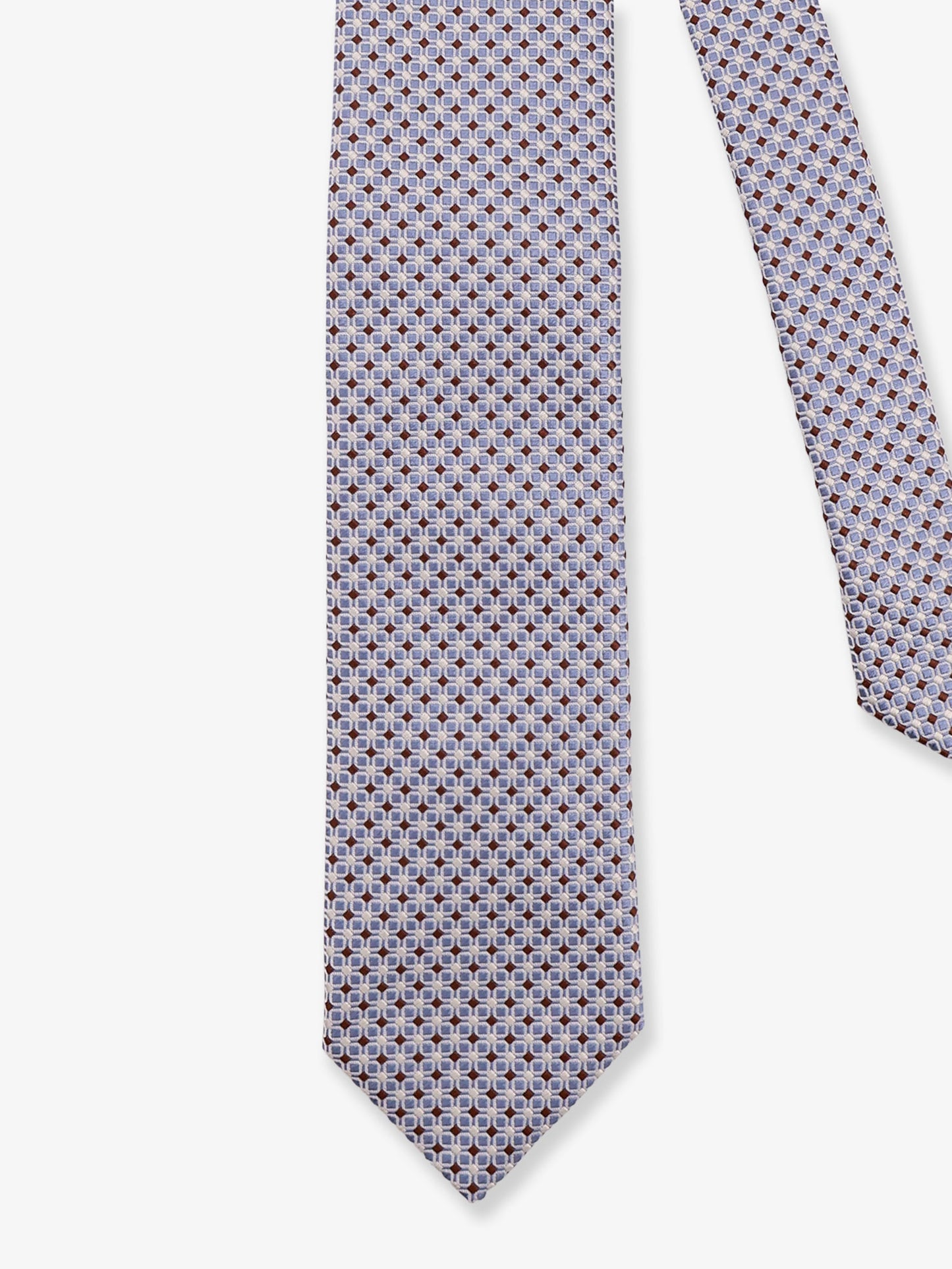 Silk tie