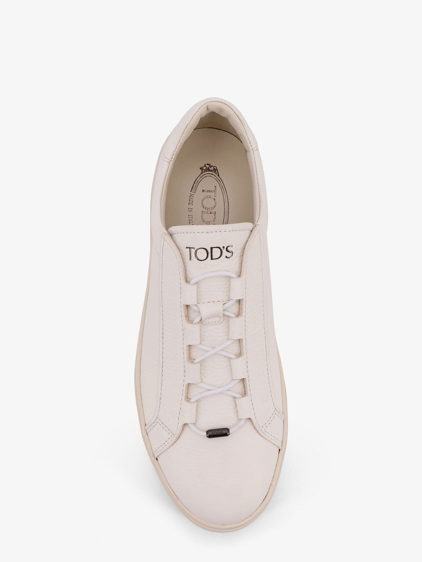 Leather sneakers