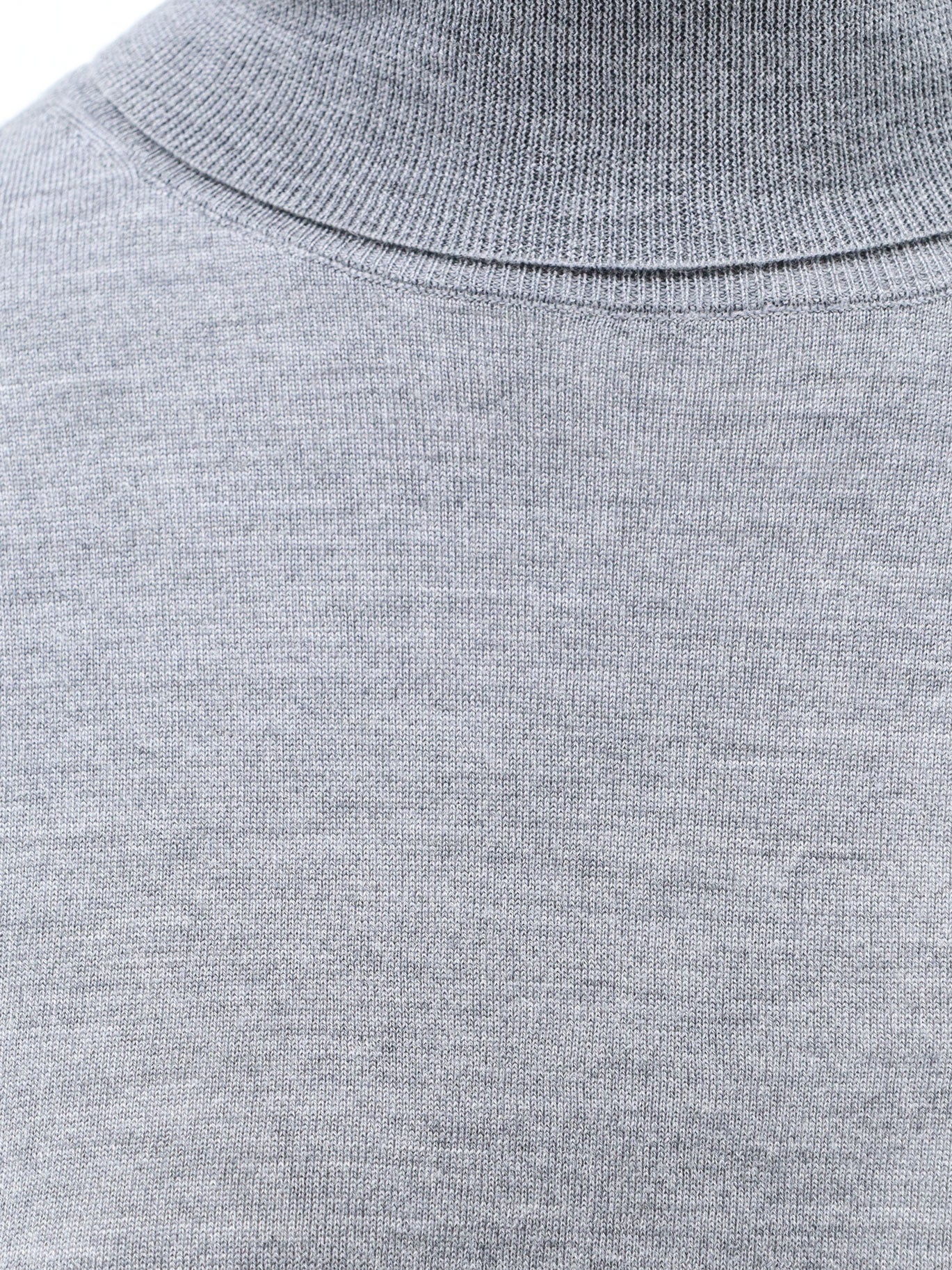Turtleneck virgin wool sweater
