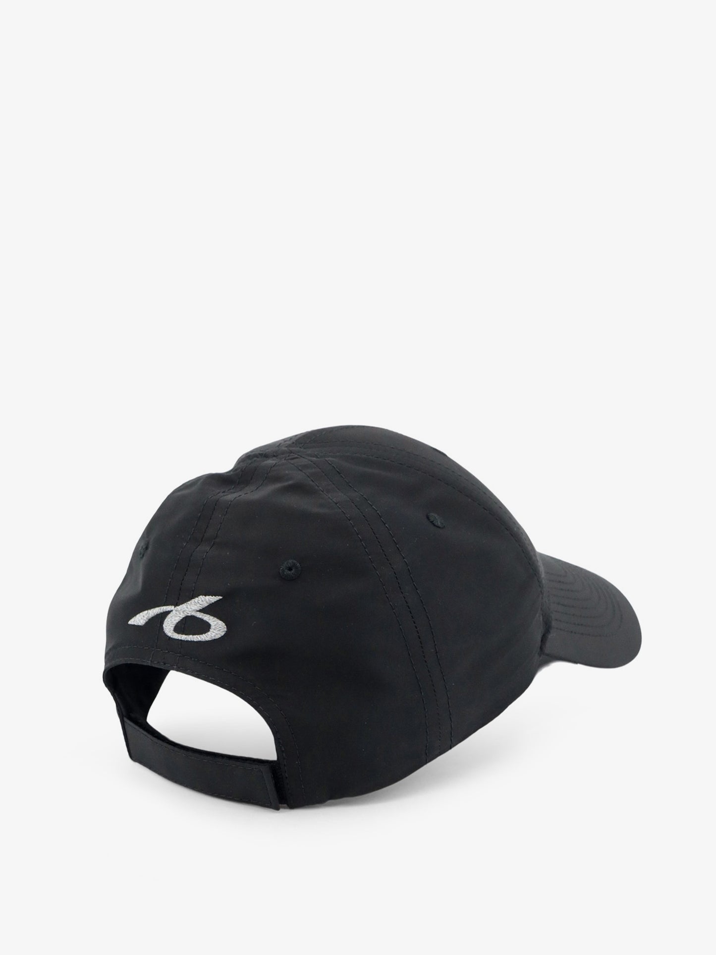 Techwear technical fabric hat with embroidered lettering logo