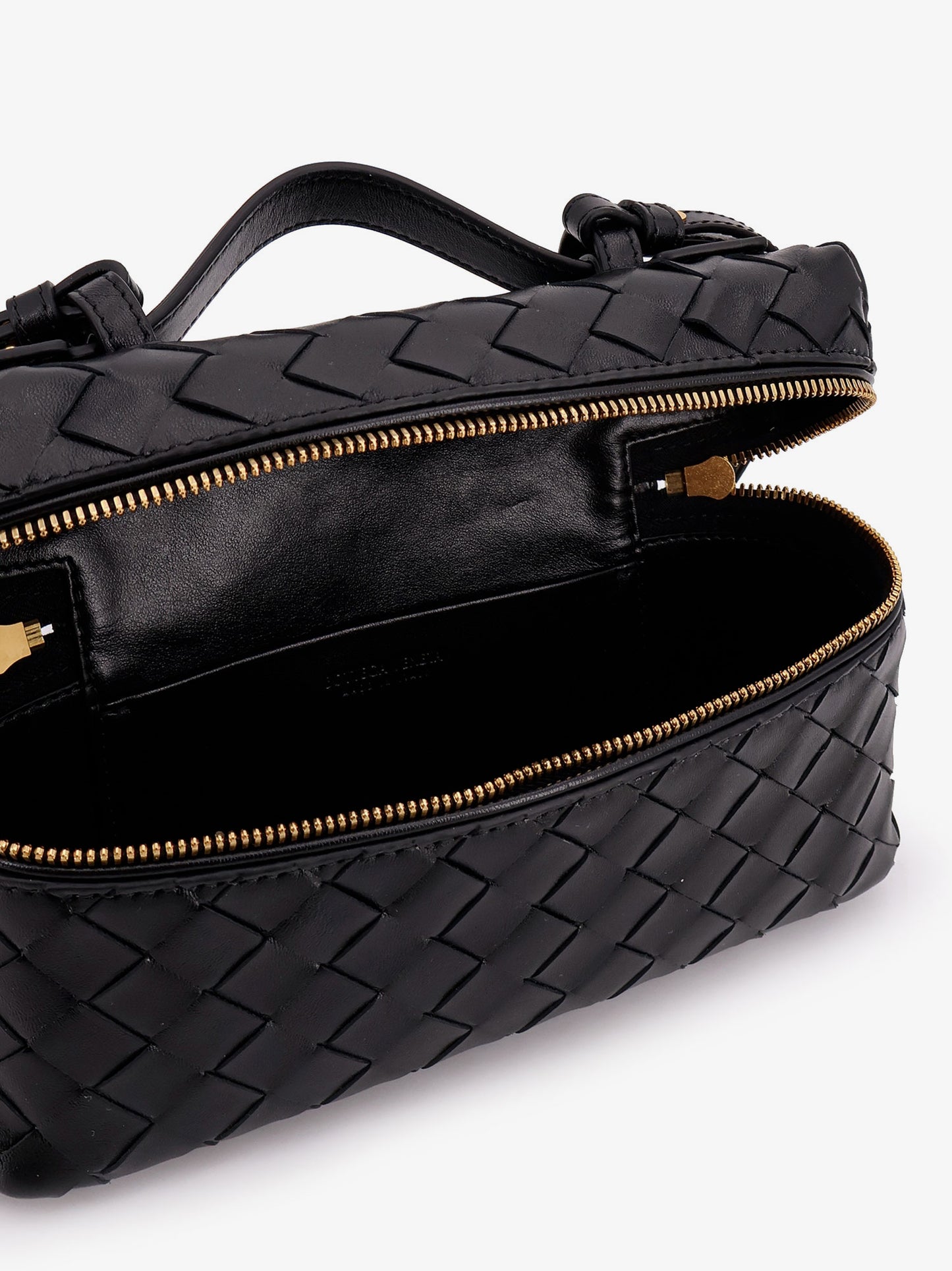 Bang Bang Intrecciato leather vanity case