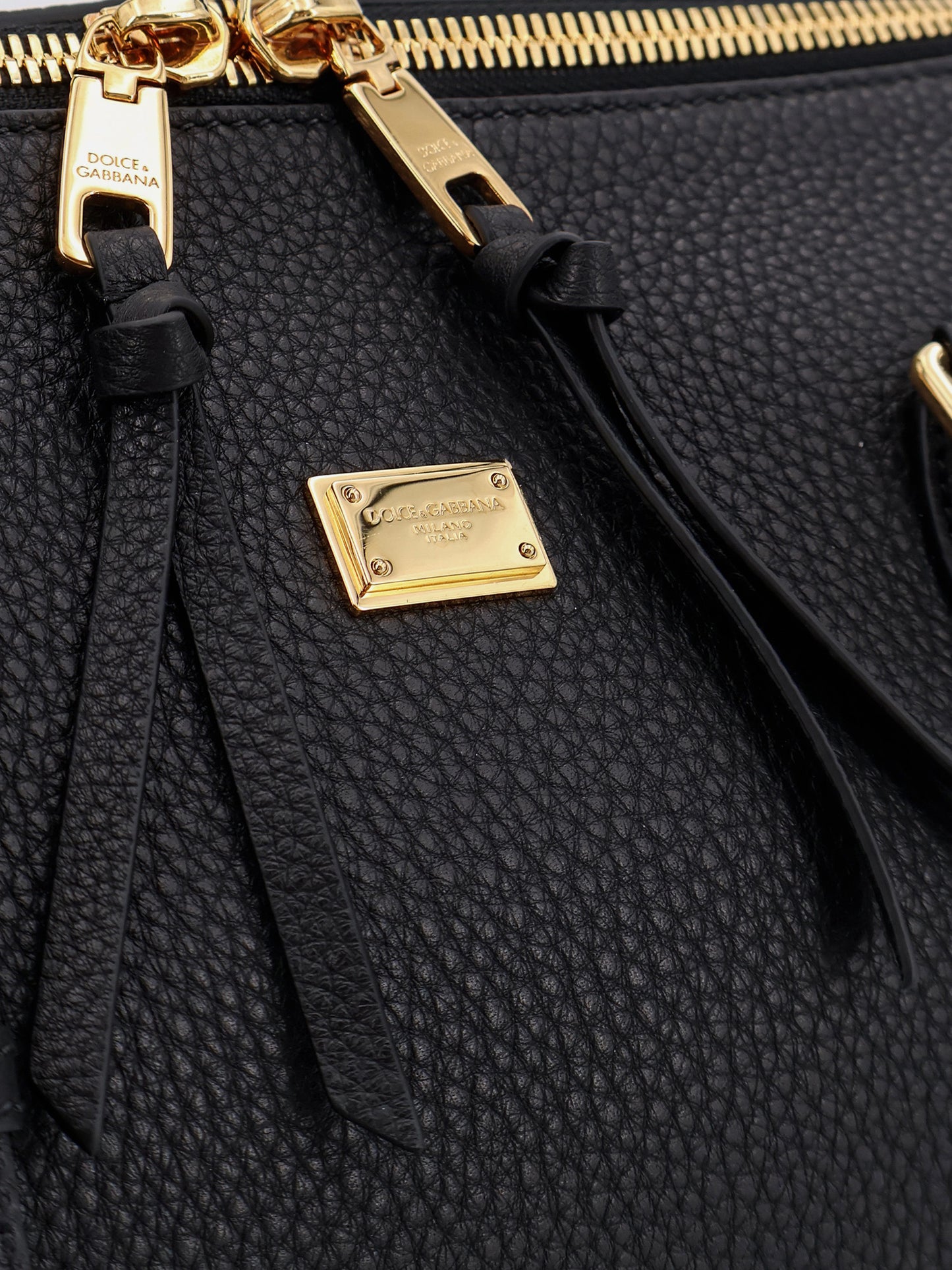 Vittoria leather handbag