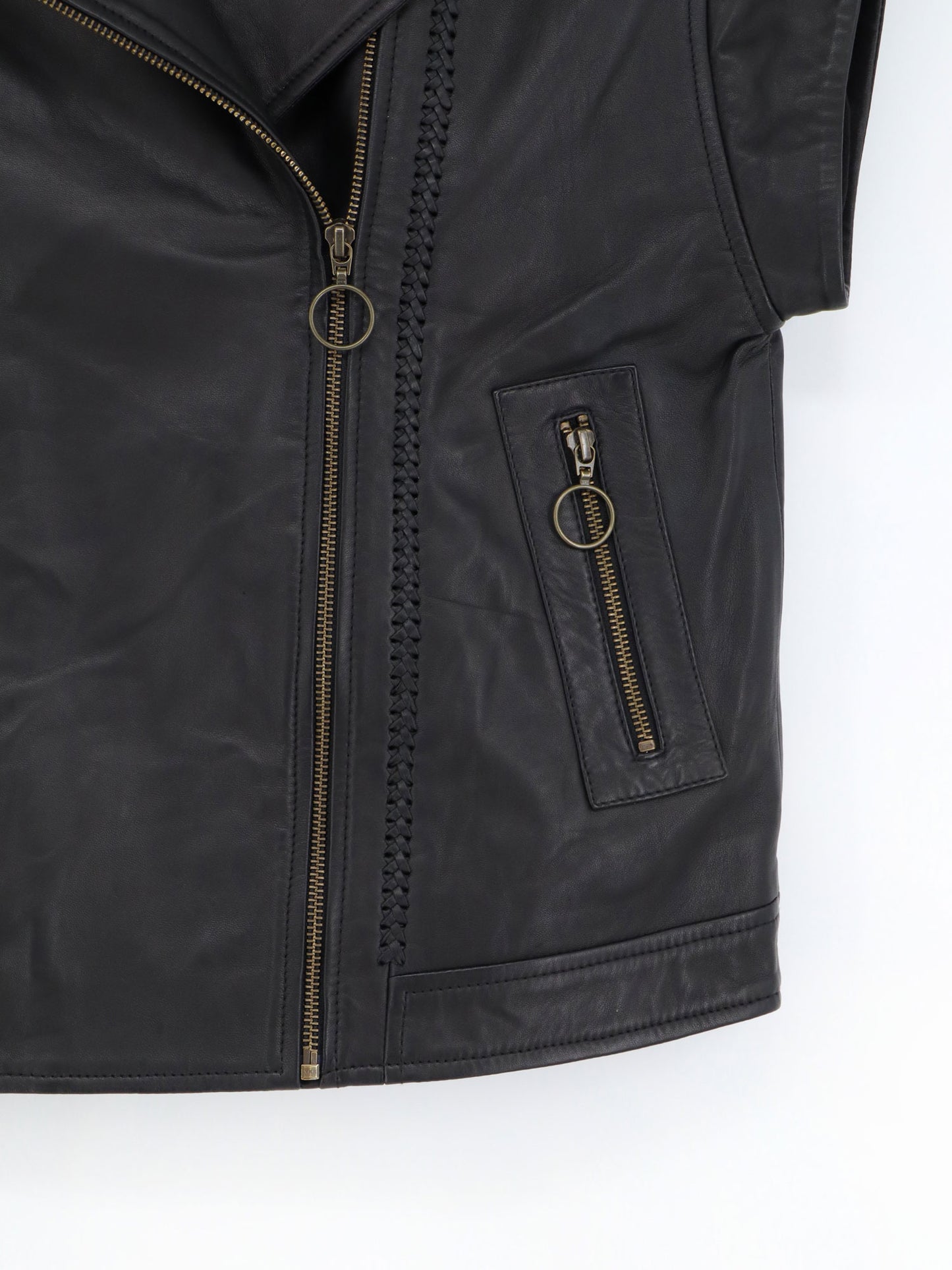 Ruttiya leather sleeveless jacket