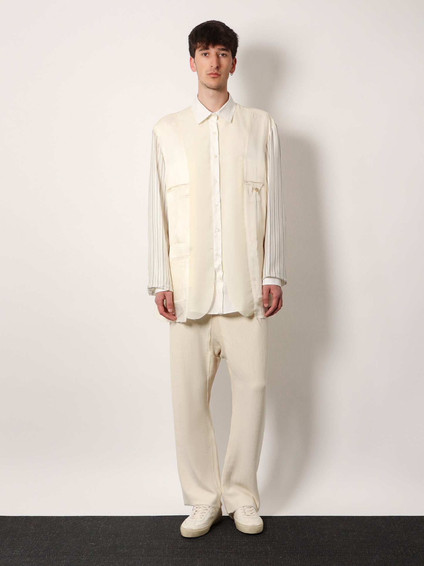 Anonymity of the lining reversible wool blend blazer