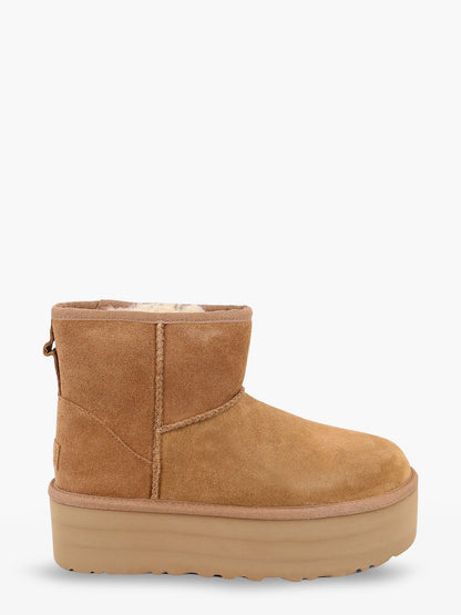 Classic Mini Platform suede ankle boots thumbnail