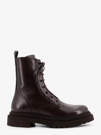 Leather ankle boots thumbnail