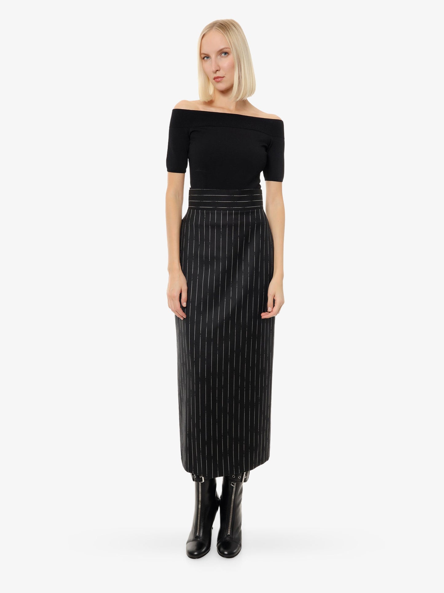 Wool skirt with striped motif