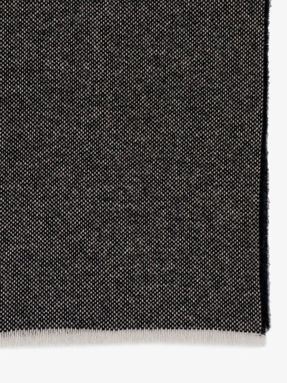 Cashmere scarf thumbnail
