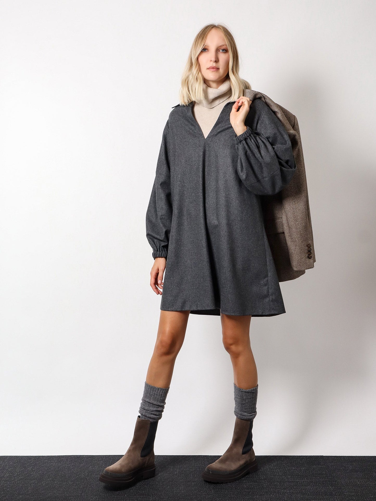 Virgin wool and cashmere mini dress