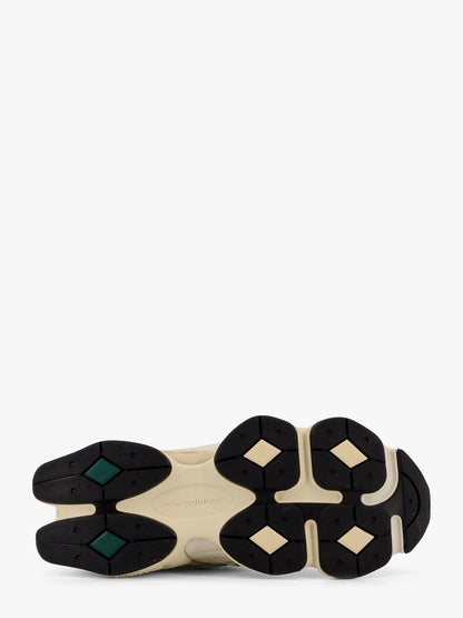 Mesh and leather sneakers thumbnail