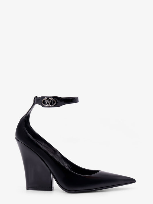 Patent leather décolleté with VLogo the bold buckle