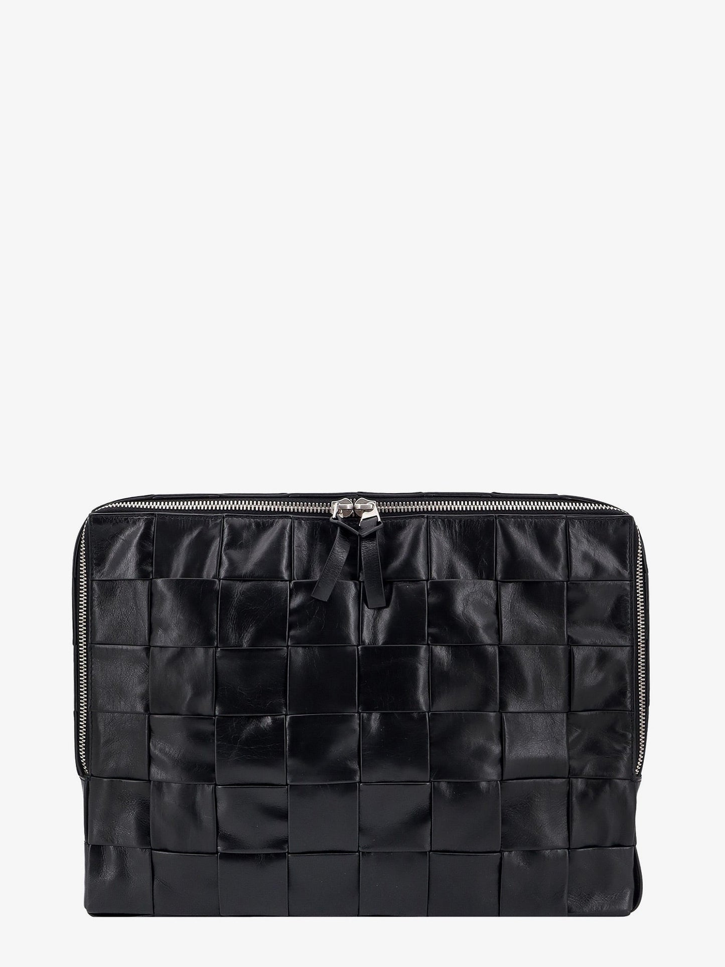 Clutch in pelle con motivo intrecciato
