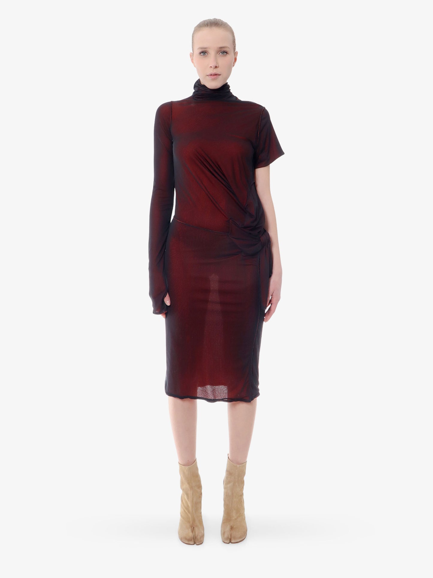 Viscose dress with asymmetric sleeves