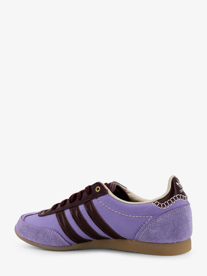 Nylon sneakers with suede inserts thumbnail