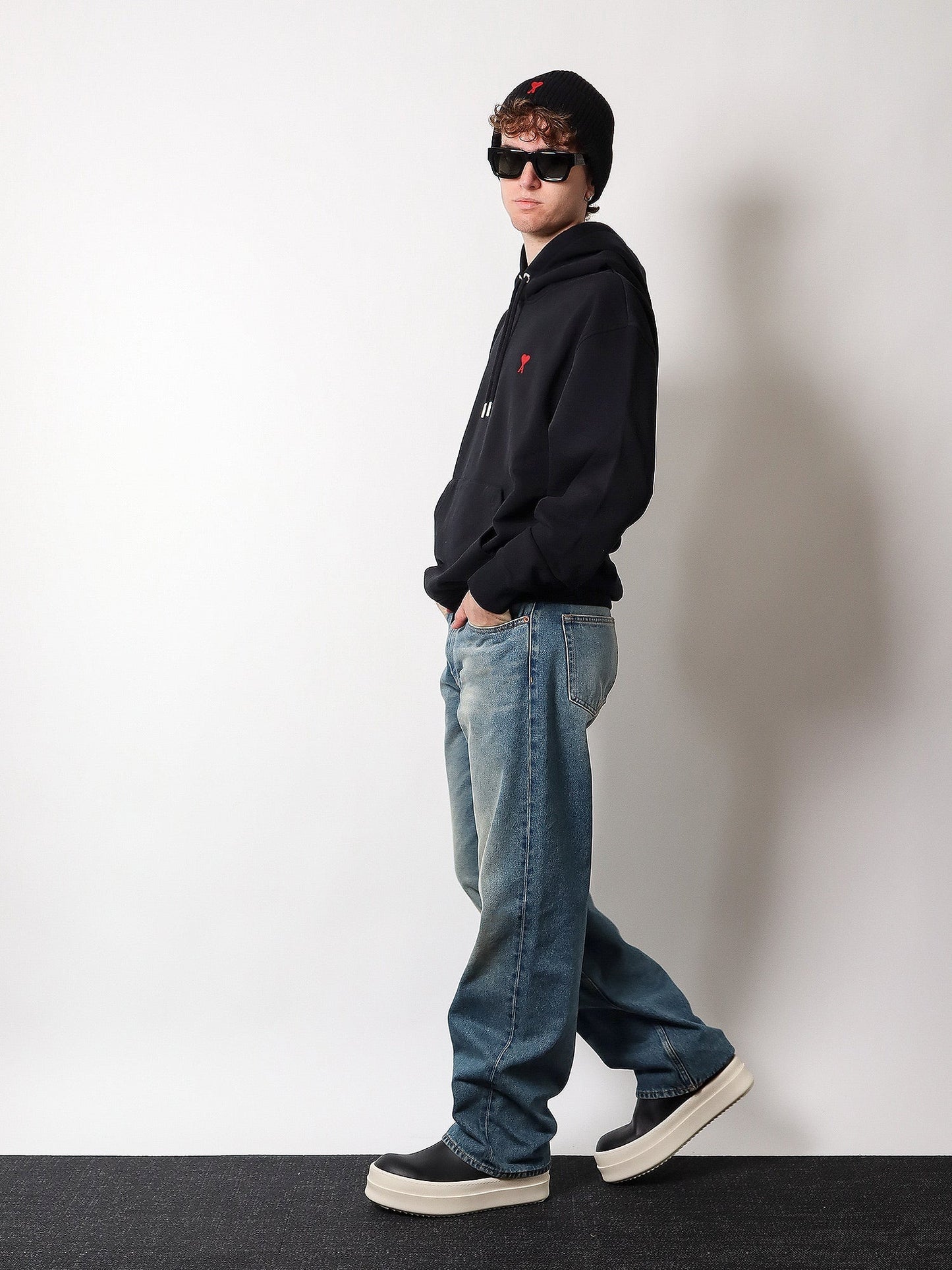 Cotton sweatshirt with iconic embroidery
