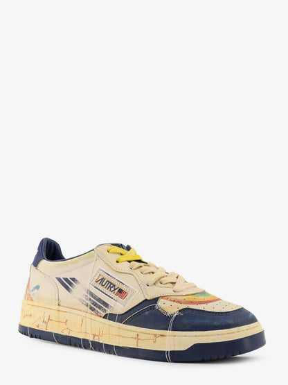 Super Vintage leather low-top sneakers thumbnail