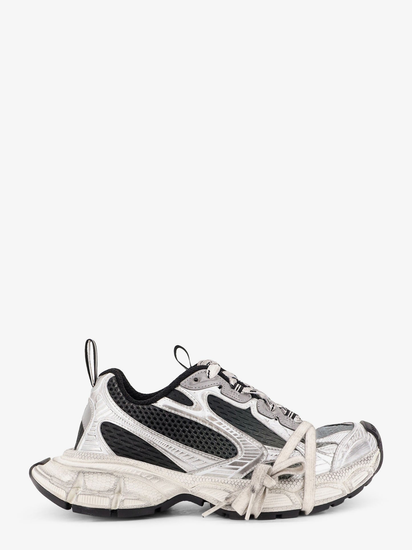 3XL Gradient mesh sneakers with used effect