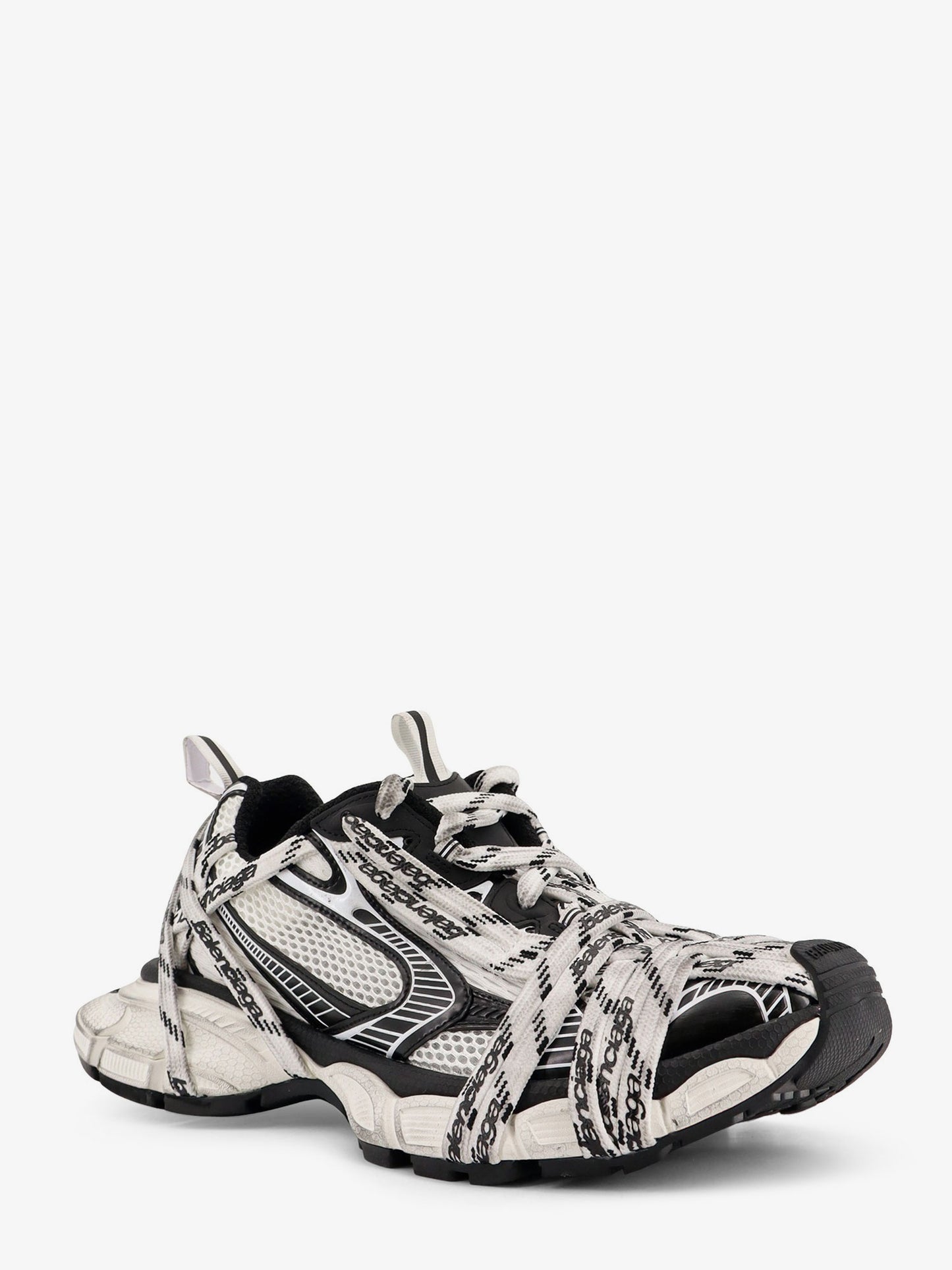 3XL Extreme Laces mesh sneakers