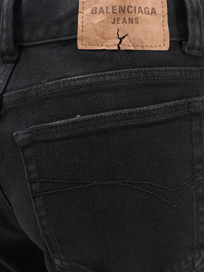 Denim trousers with frayed edges thumbnail