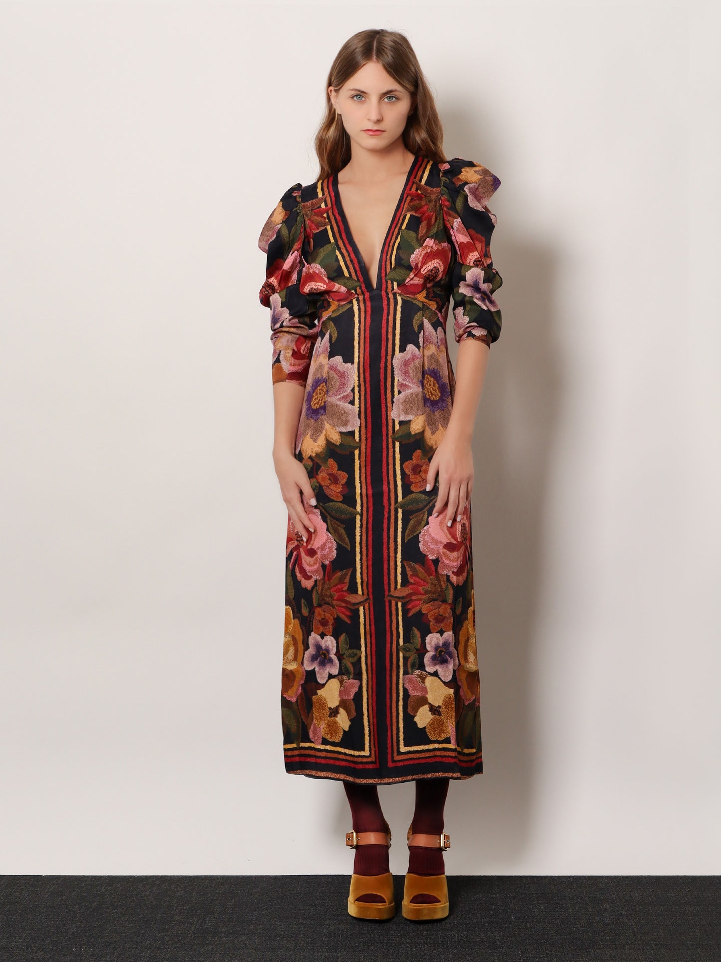 Vestito lungo in viscosa con stampa Chenille Flowers
