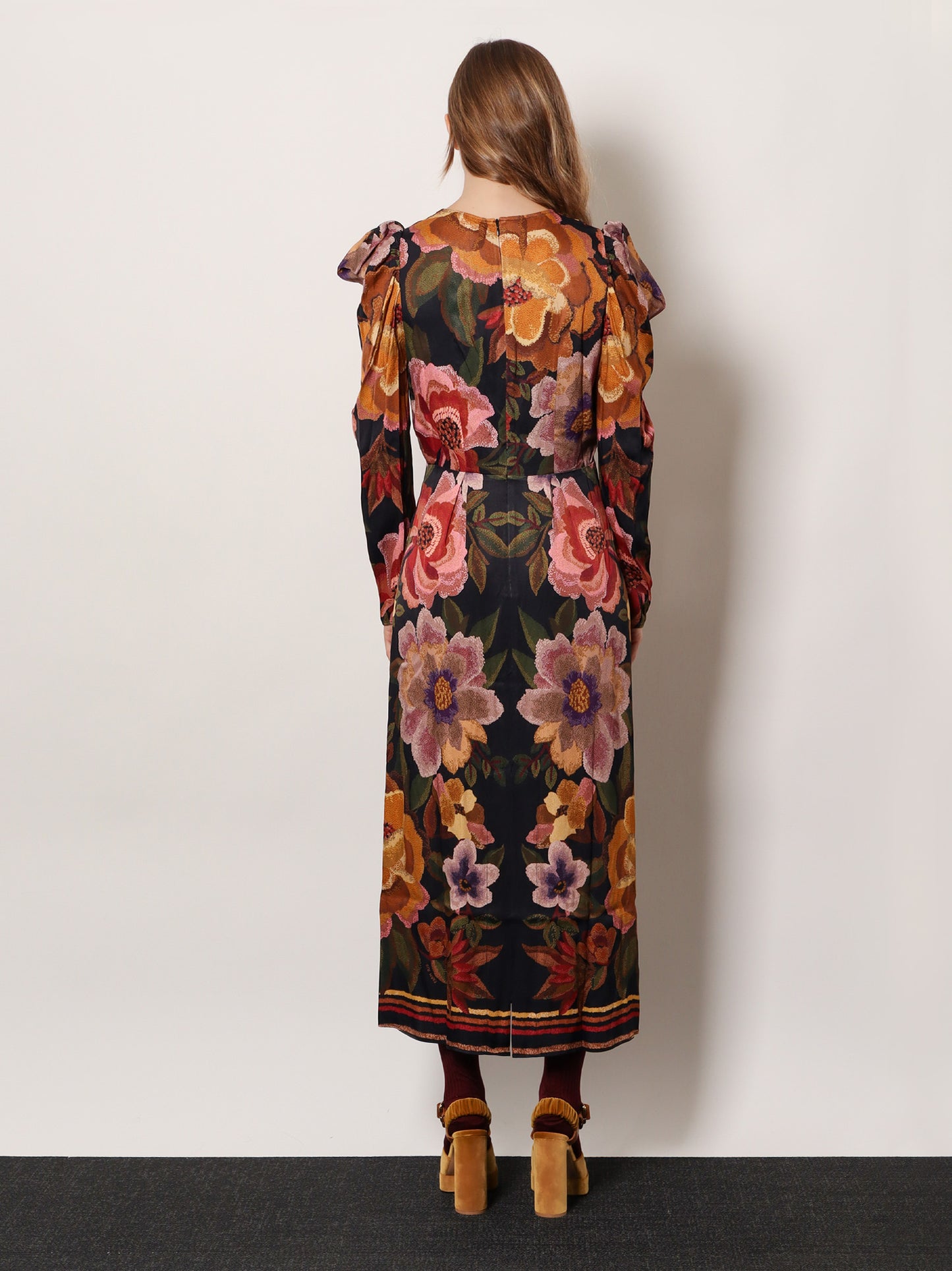 Vestito lungo in viscosa con stampa Chenille Flowers