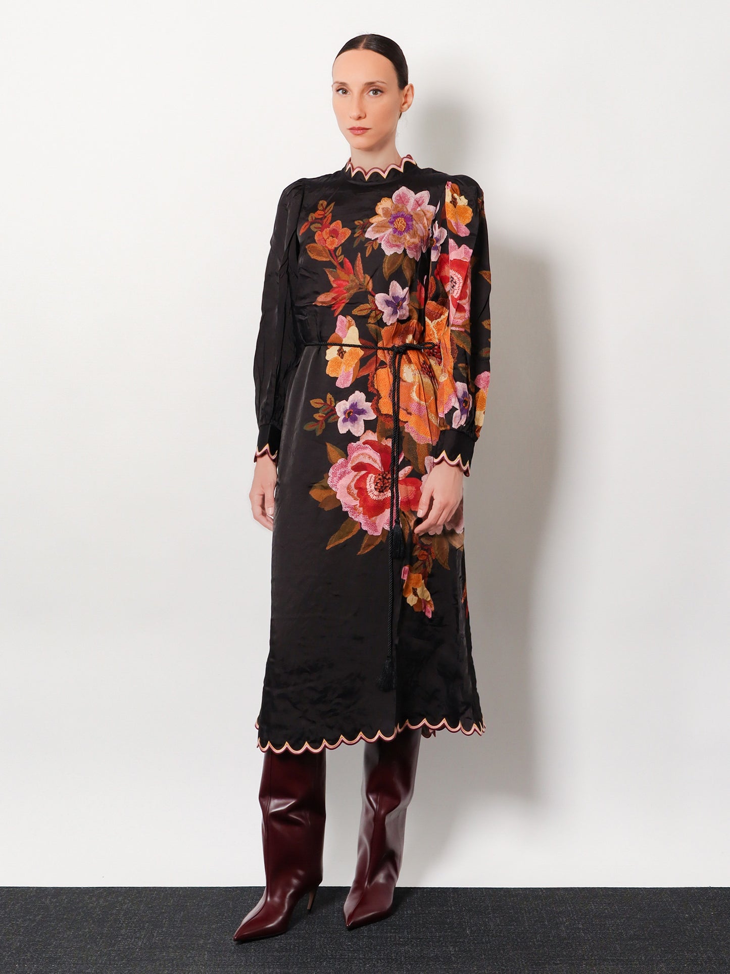 Satin midi dress with floral print