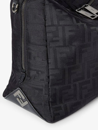 Borsa a tracolla Fendi Lui Large in nylon FF thumbnail