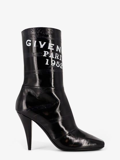 Leather boots thumbnail