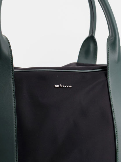 Nylon travel bag thumbnail