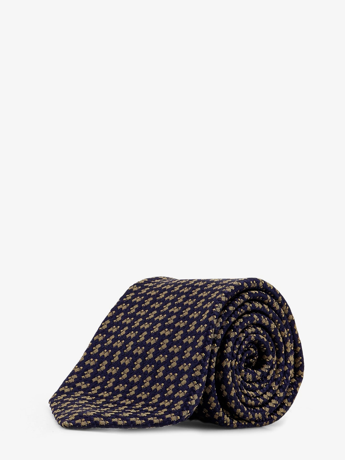 Silk tie