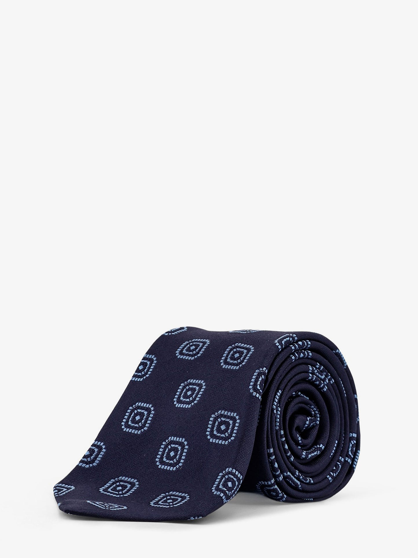 Silk tie
