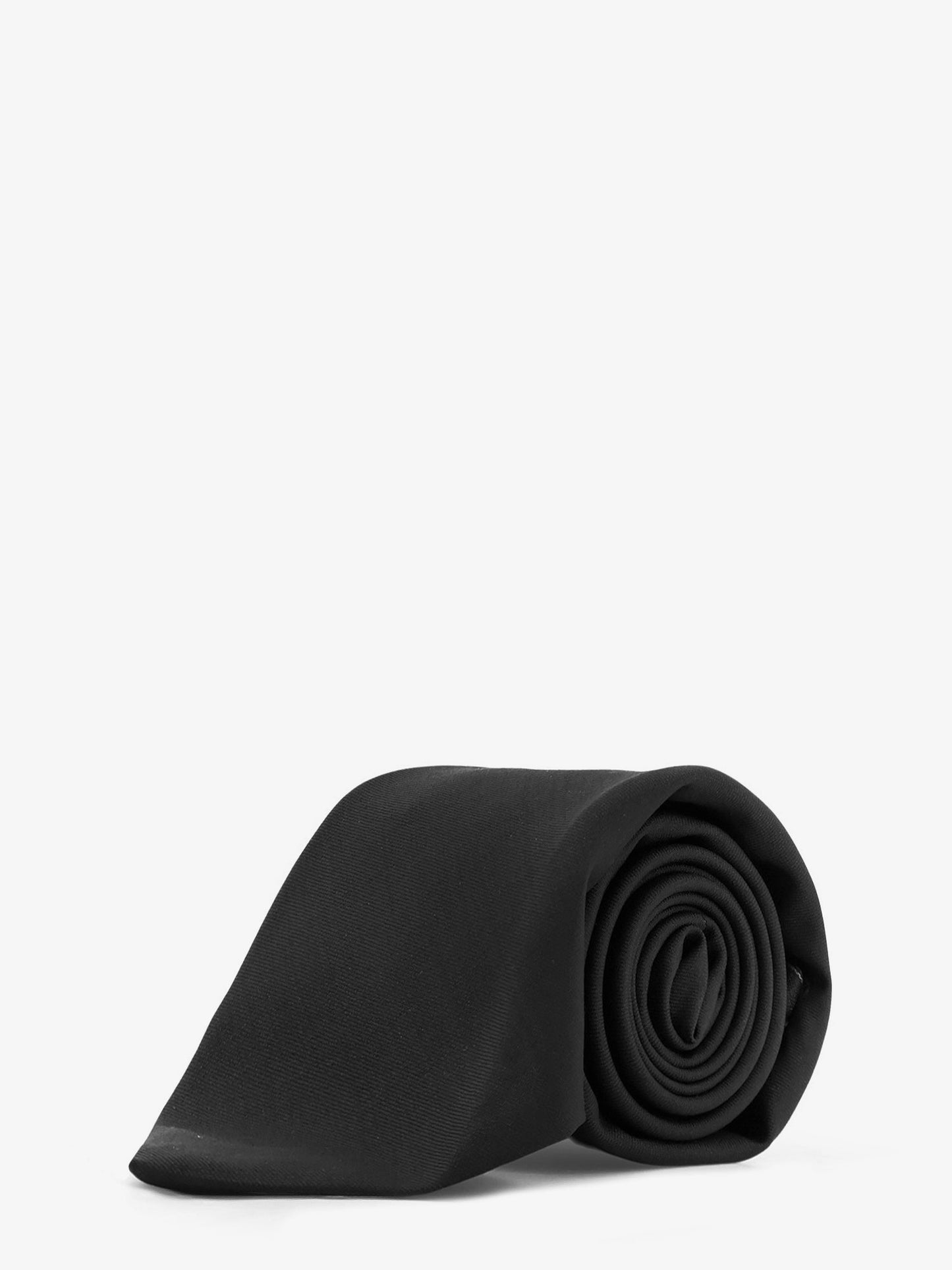 Wool tie