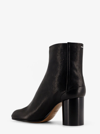 Tabi leather ankle boots thumbnail