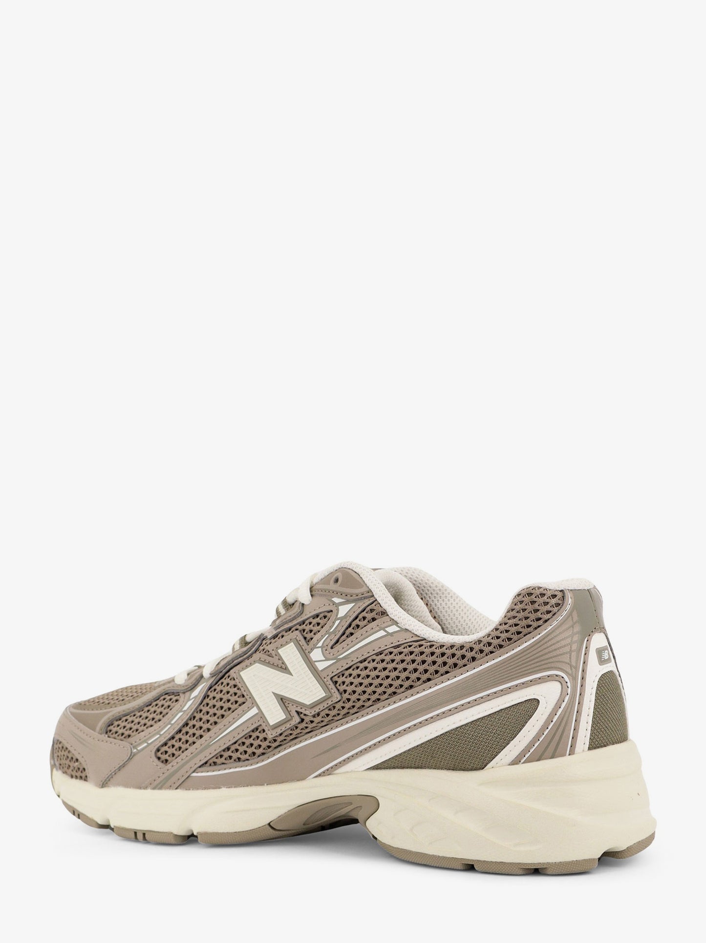 740 mesh sneakers with leather inserts