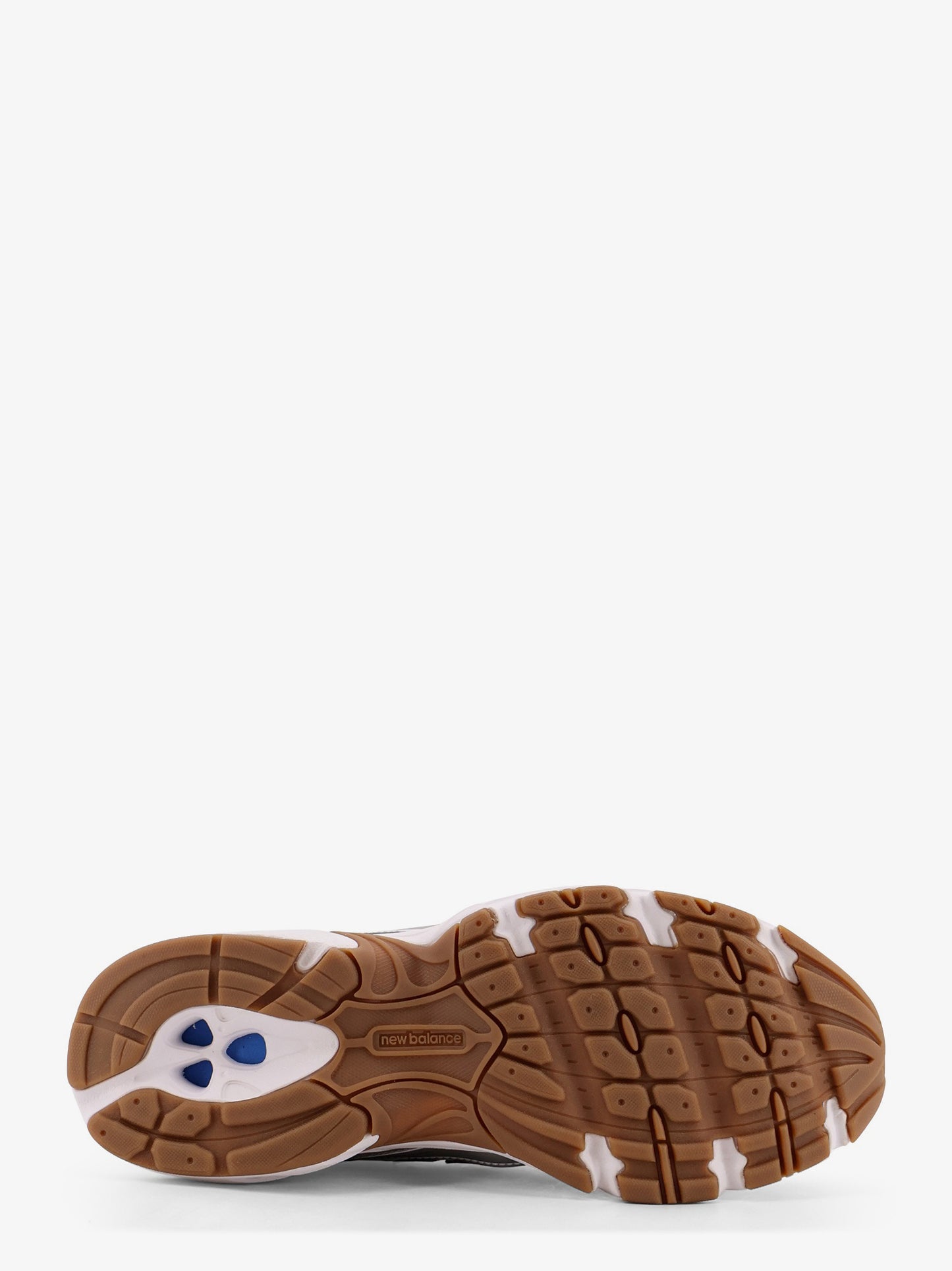 740 mesh low-top sneakers