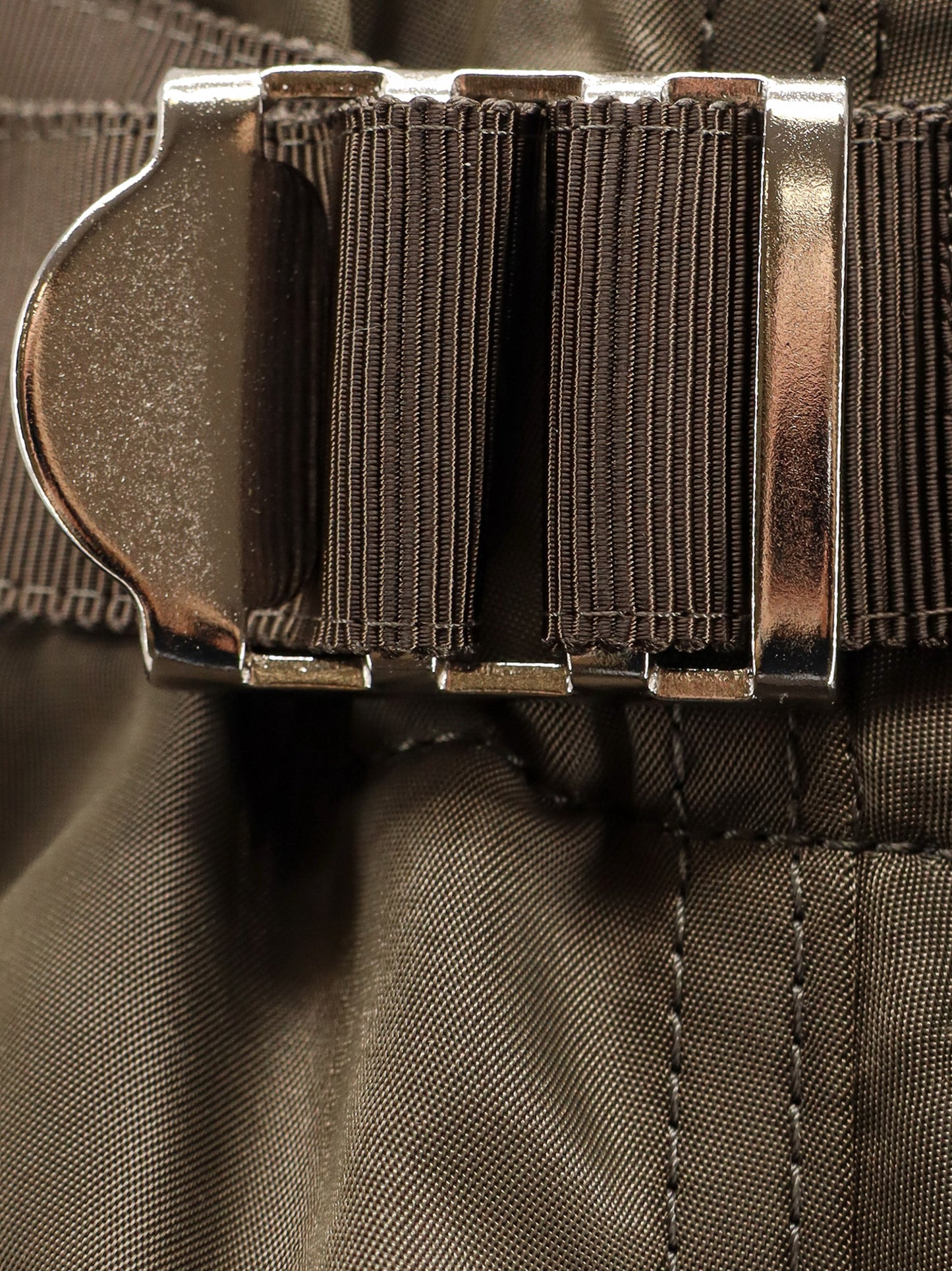 Bermuda in lana con inserti in nylon