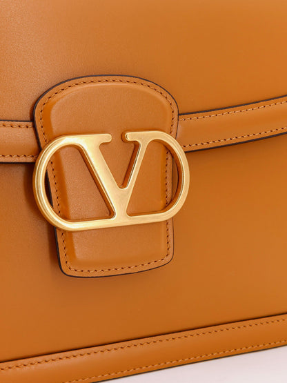 Borsa a spalla valentino garavani 9TO5 in pelle thumbnail