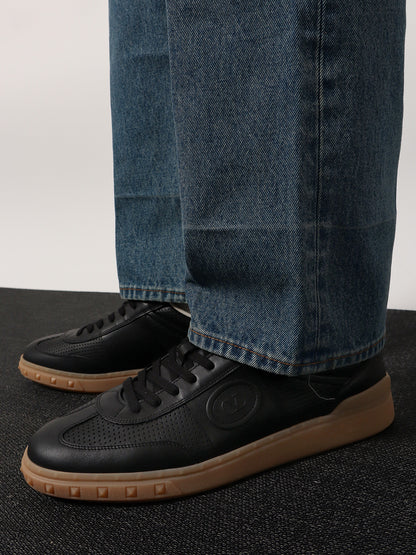 Sneakers low-top Valentino Garavani Upvillage in pelle thumbnail